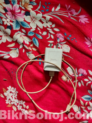Realme 33W original charger